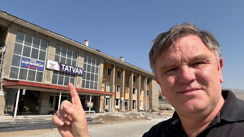 andybtravels tatvan