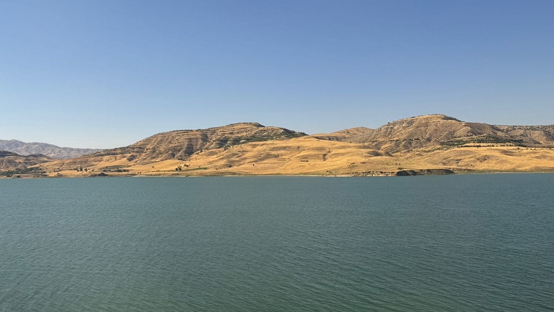 artificial lake desert landscape
