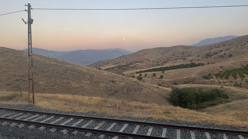 sunset view lake van express