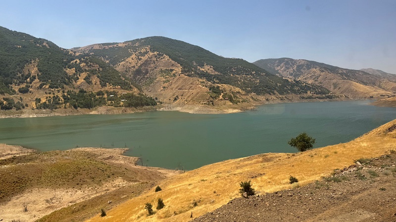 lake view scenery
