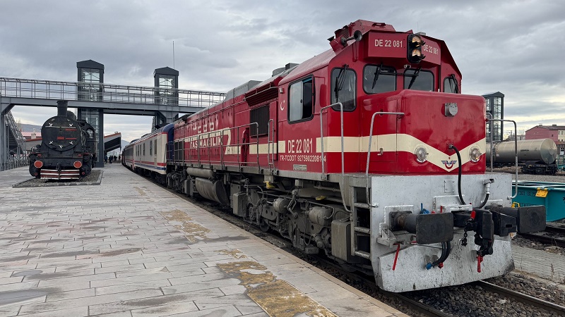 dogu express train