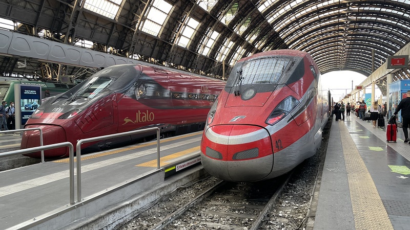 italo trenitalia high-speed trains milano centrale