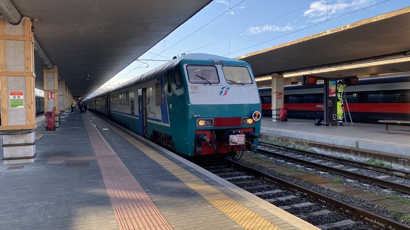 regionale train florence rome