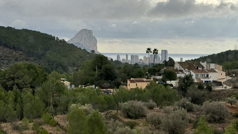 calpe benidorm tram train