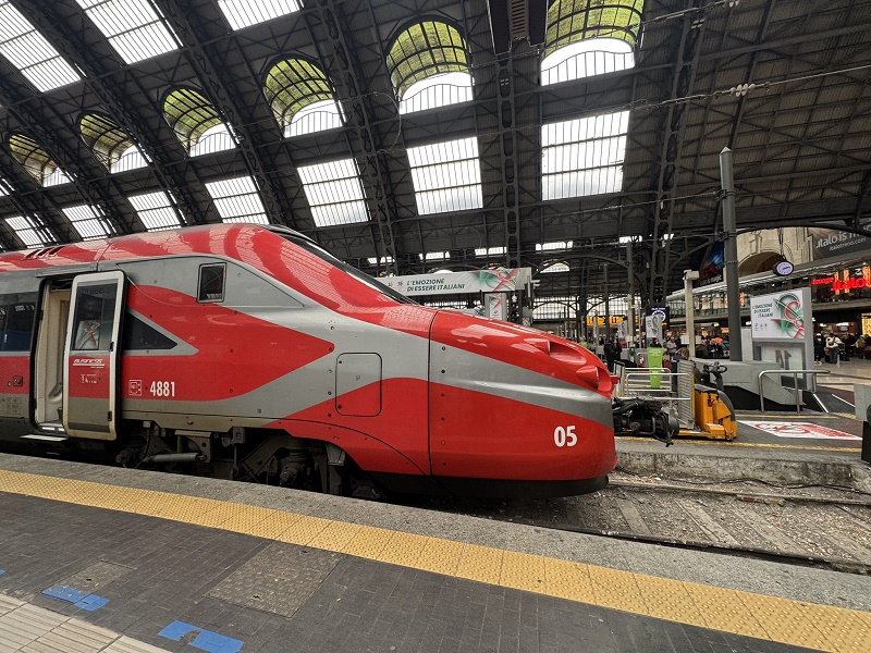 trenitalia italy train travel tips