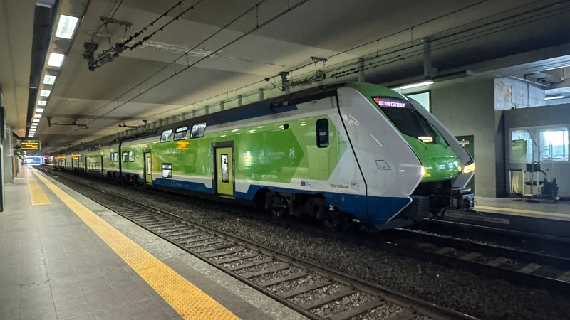 milan malpensa airport express train