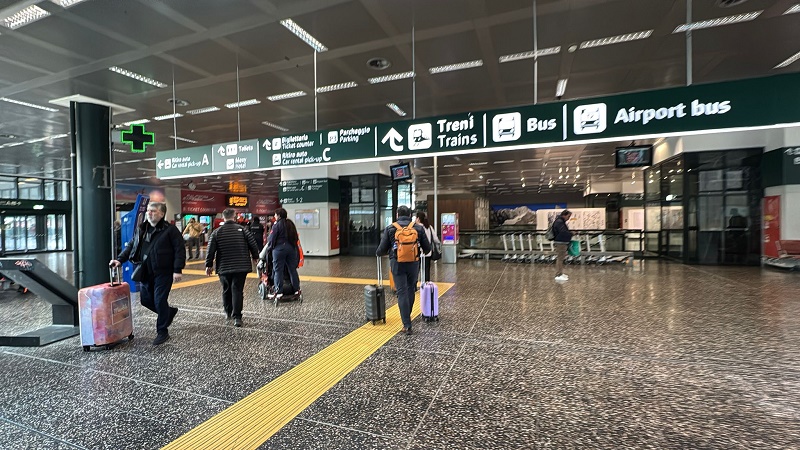 milan malpensa airport train railway station