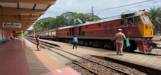 sungai kolok night train bangkok thailand