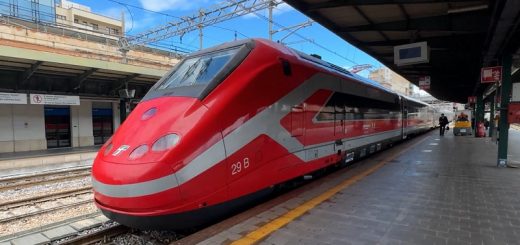 frecciarossa high-speed train rome bari