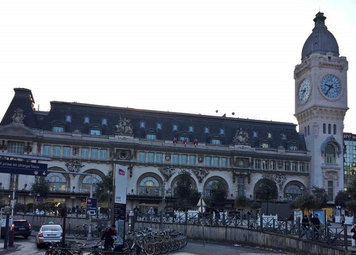 paris gare de lyon railway station