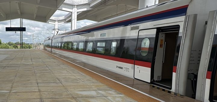 laos high-speed train vientiane vang vieng luang prabang