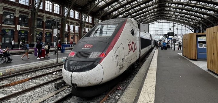 tgv high-speed train paris lille