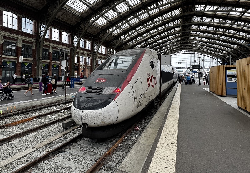 tgv high-speed train paris lille